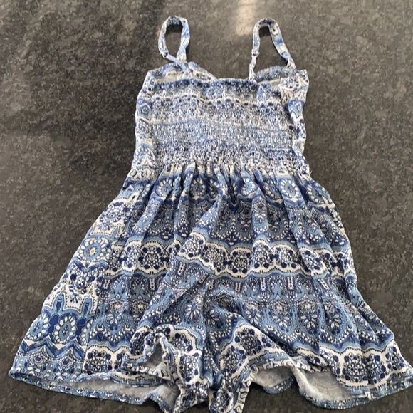 Hollister Women’s romper - Picture 3 of 3